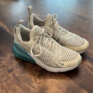 Nike 270 kids
